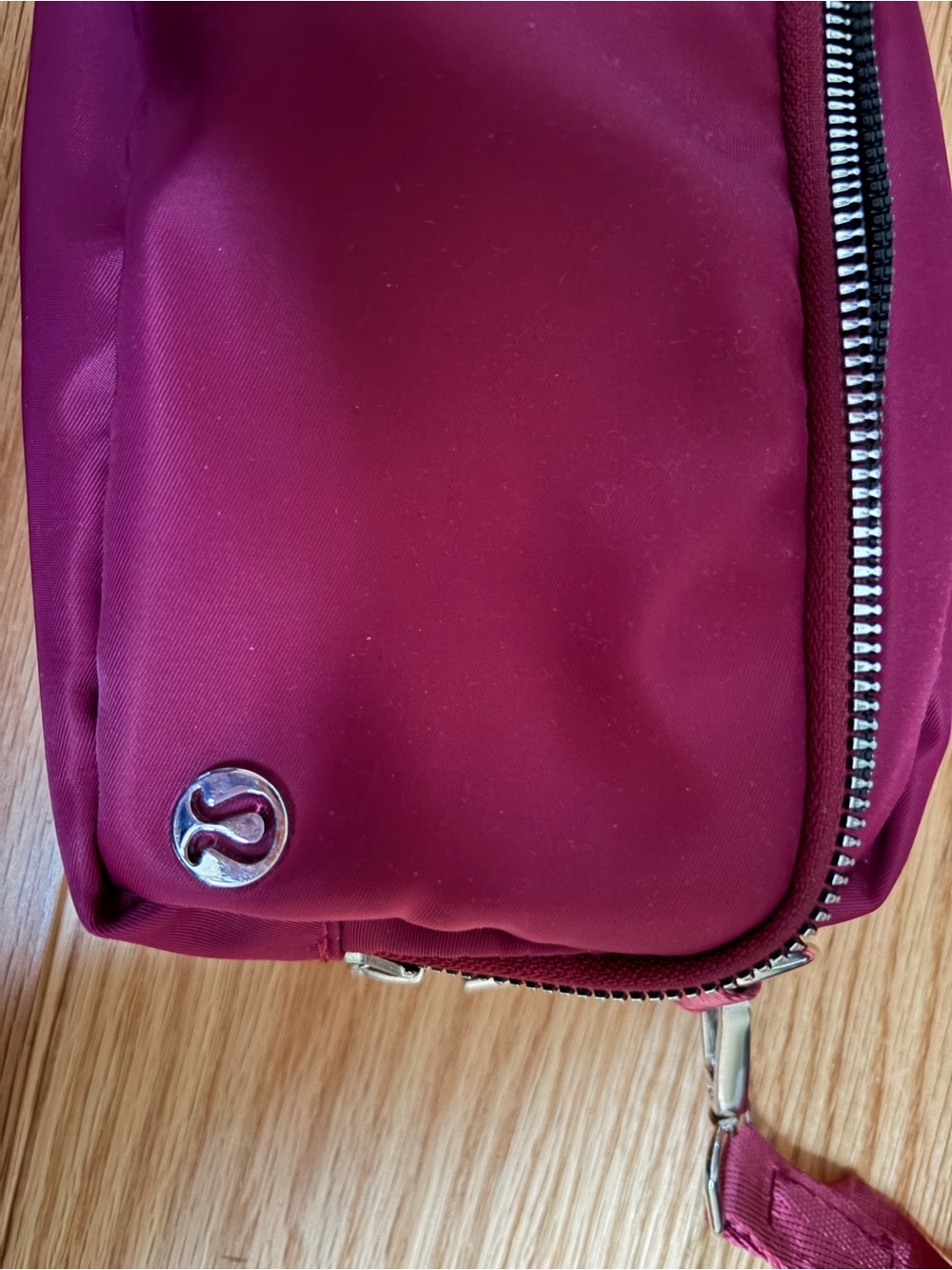 lululemon Raspberry Rave/Silver Crossbody Bag - Picture 2 of 5